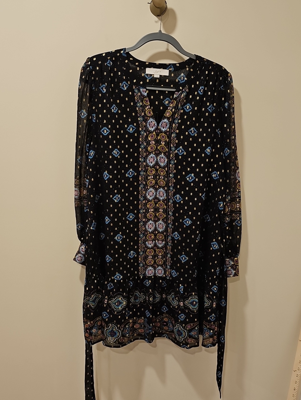 LOFT Baroque Foil Flounce Dress; EUC; Size Large